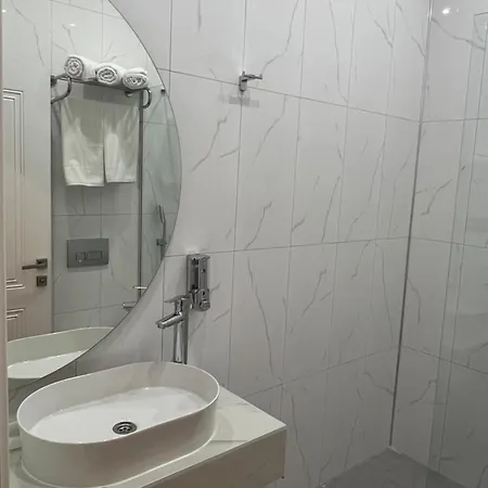 The Aramis Suites