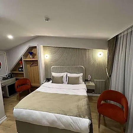 Отель The Aramis Galata
