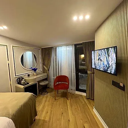 Hotel The Aramis Suites